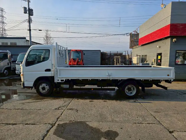 三菱 キャンター TKG-FEA20(2WD)の写真5
