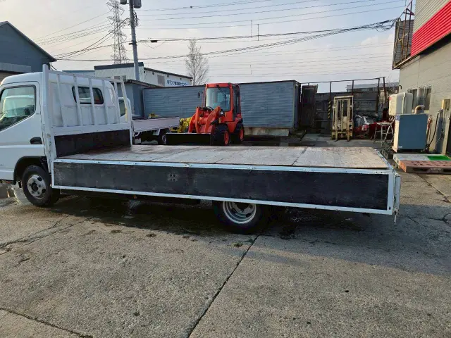 三菱 キャンター TKG-FEA20(2WD)の写真14