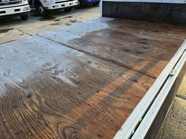 三菱 キャンター TKG-FEA20(2WD)の写真15