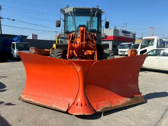 日立 LX80-7 SC-H51(4WD)の写真2