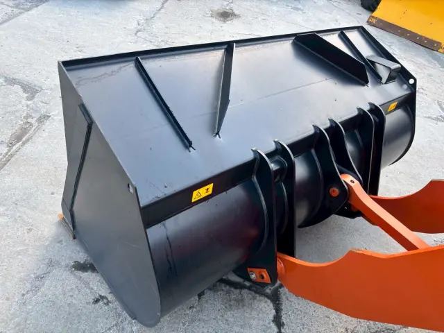 日立 ZW80S-5B YDN-H80(4WD)の写真16