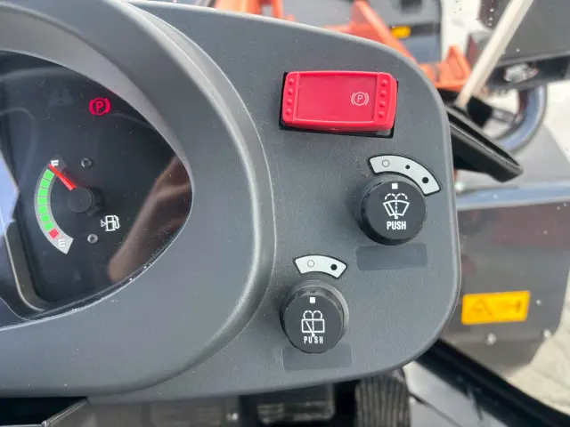 日立 ZW80S-5B YDN-H80(4WD)の写真29