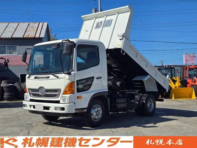 日野 レンジャー TKG-FC9JCAP(2WD)の写真1