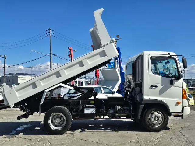 日野 レンジャー TKG-FC9JCAP(2WD)の写真4