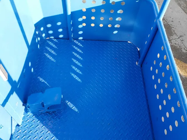 いすゞ エルフ PB-NKR81ANの写真23