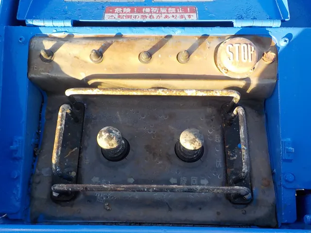 いすゞ エルフ PB-NKR81ANの写真26