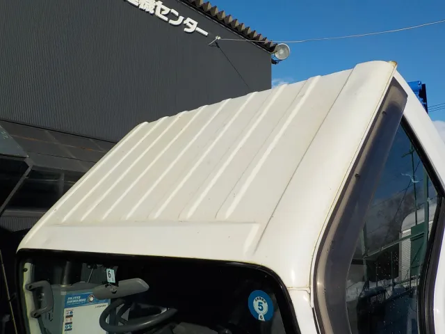 いすゞ エルフ PB-NKR81ANの写真30