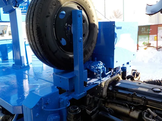 いすゞ エルフ PB-NKR81ANの写真36