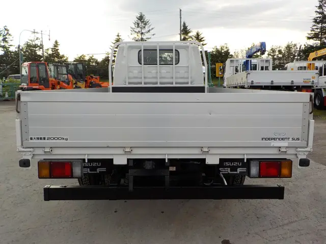 いすゞ エルフ PB-NPR81AR(2WD)の写真6