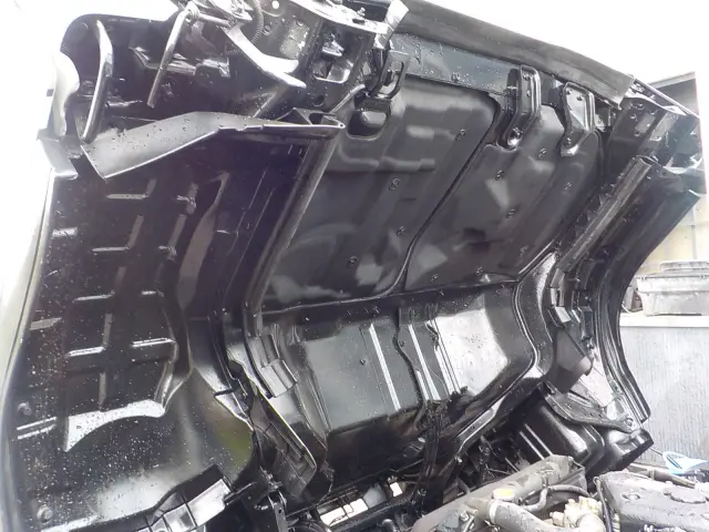 いすゞ エルフ PB-NPR81AR(2WD)の写真14