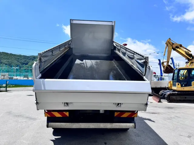 三菱 スーパーグレート QKG-FV50VXの写真8