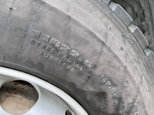 三菱 スーパーグレート QKG-FV50VXの写真16