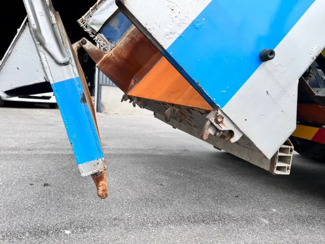 三菱 スーパーグレート QKG-FV50VXの写真27