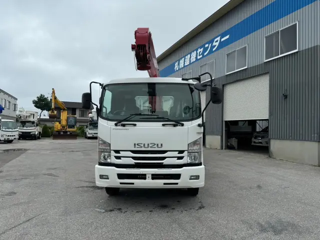 いすゞ フォワード TKG-FRR90S1(2WD)の写真2
