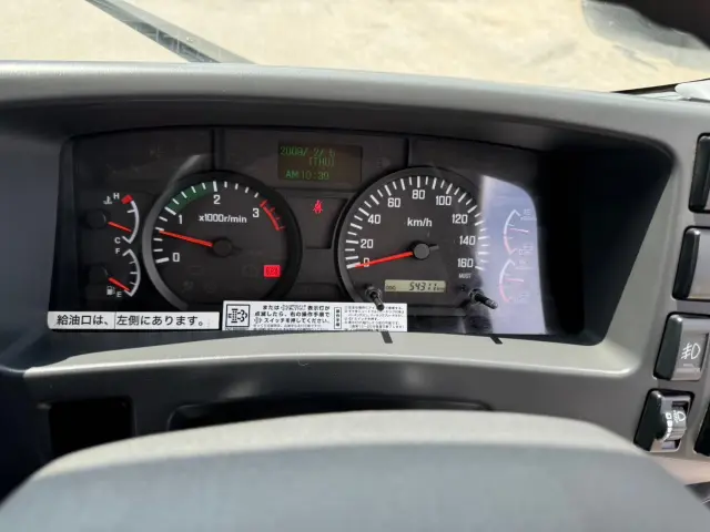 いすゞ フォワード TKG-FRR90S1(2WD)の写真30