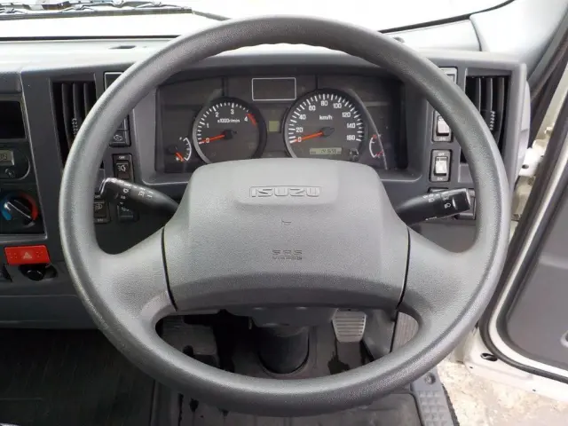 いすゞ エルフ TPG-NPR85YN(2WD)の写真26