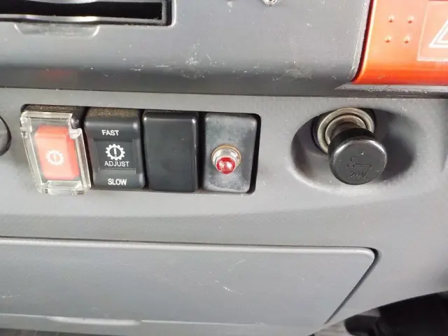 いすゞ エルフ TPG-NPR85YN(2WD)の写真31