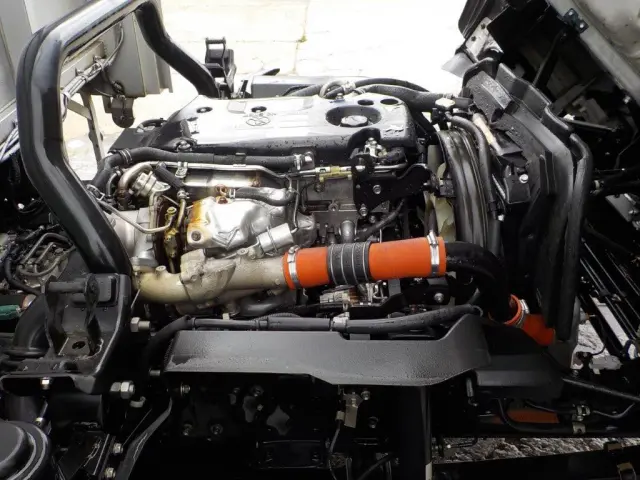 いすゞ エルフ TPG-NPR85YN(2WD)の写真34