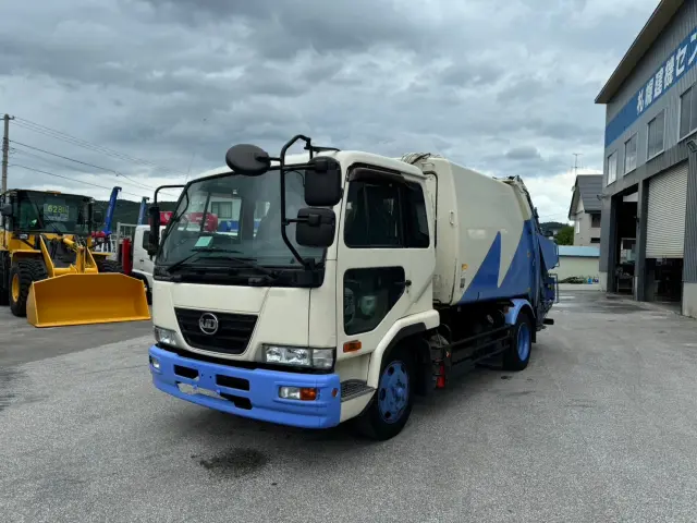 ＵＤ コンドル BDG-LK36C(2WD)の写真1