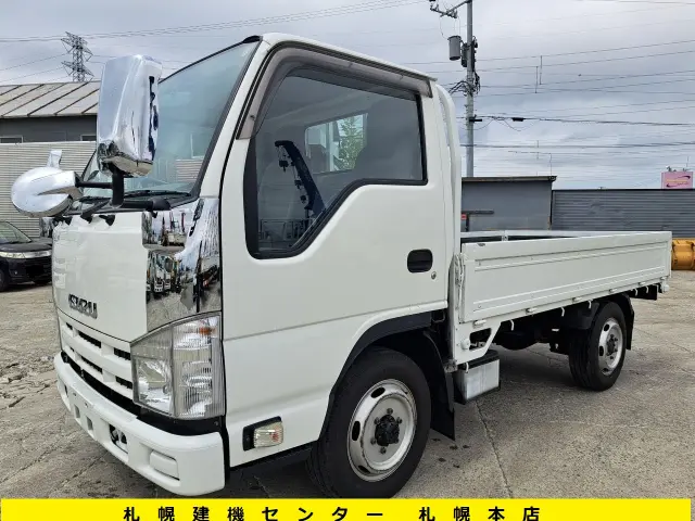 いすゞ エルフ TKG-NHS85A(4WD)の写真1
