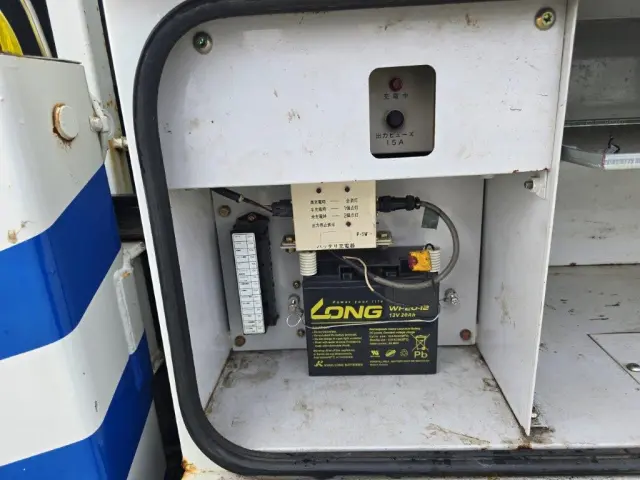 いすゞ エルフ 4HL1(2WD)の写真14