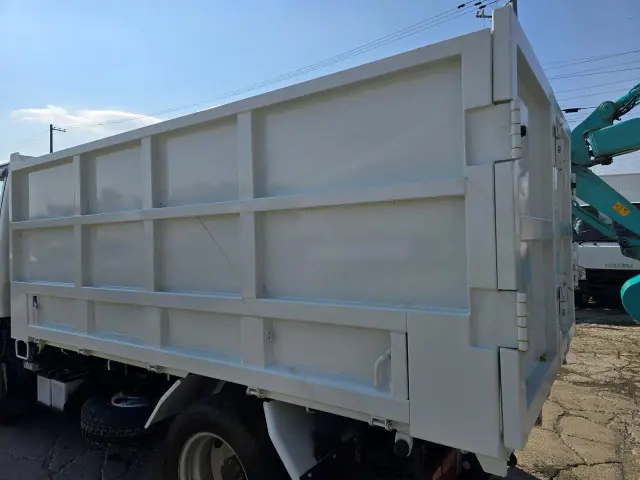 いすゞ エルフ TKG-NJR85AD(2WD)の写真12