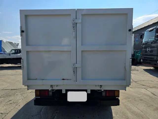 いすゞ エルフ TKG-NJR85AD(2WD)の写真14