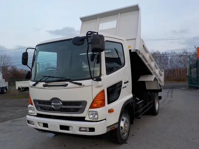 日野 レンジャー TKG-FC9JCAP(2WD)の写真1