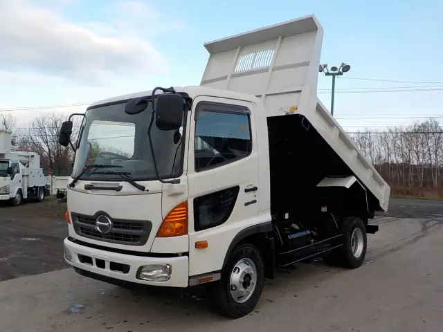 日野 レンジャー TKG-FC9JCAP(2WD)の写真1