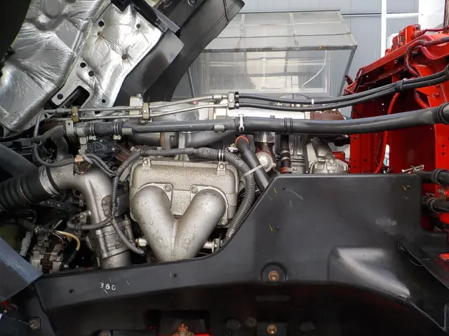 いすゞ ギガ QKG-CXZ77AT(2WD)の写真18