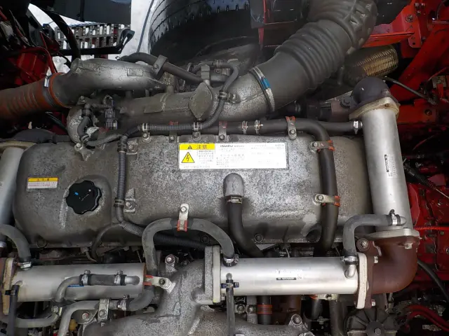 いすゞ ギガ QKG-CXZ77AT(2WD)の写真21