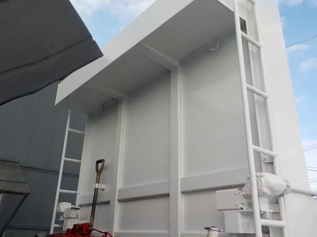 いすゞ ギガ QKG-CXZ77AT(2WD)の写真22