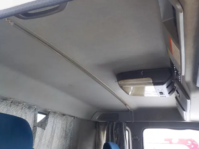 いすゞ ギガ QKG-CXZ77AT(2WD)の写真35