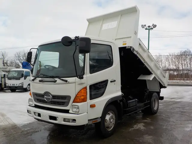 日野 レンジャー TKG-FC9JCAP(2WD)の写真1