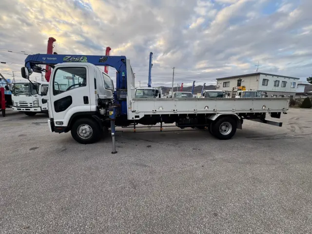 いすゞ フォワード 不明(2WD)の写真4