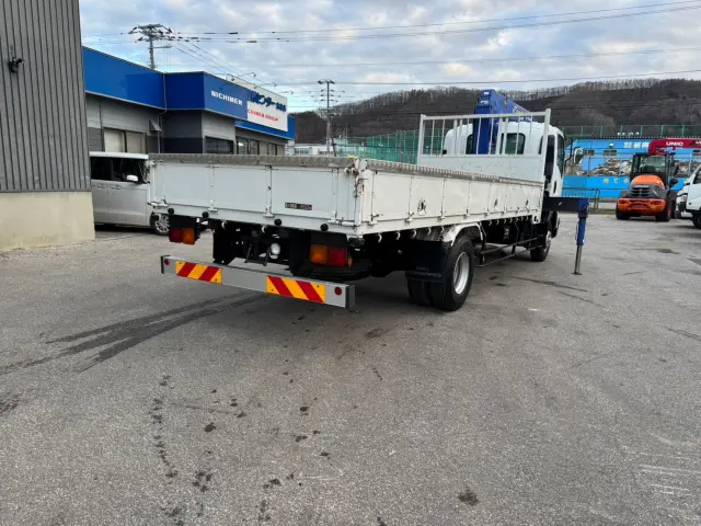 いすゞ フォワード 不明(2WD)の写真6