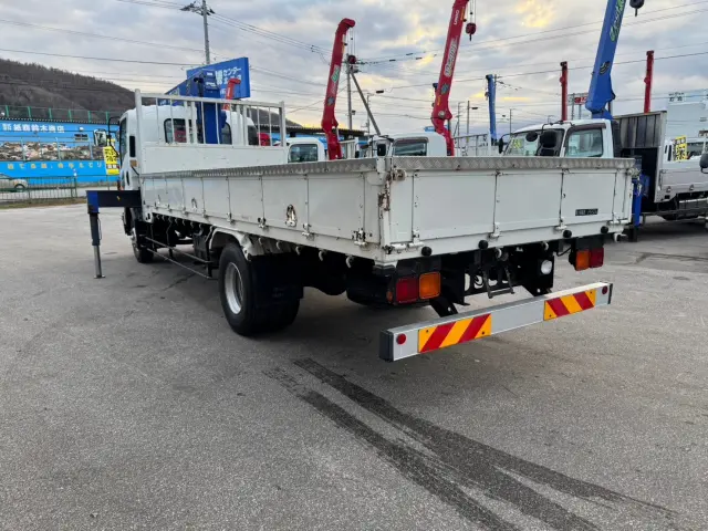 いすゞ フォワード 不明(2WD)の写真8