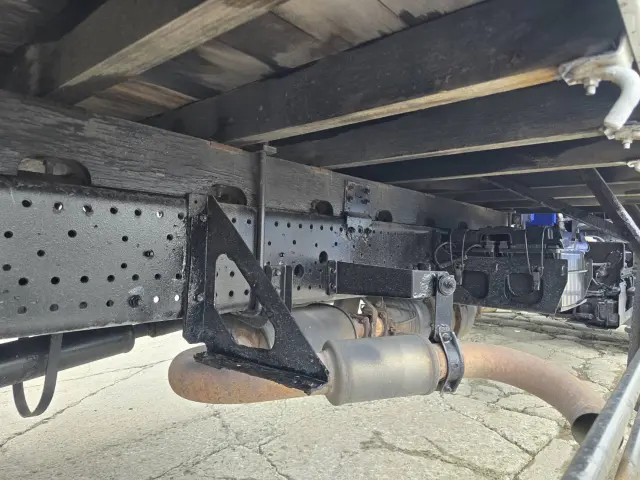 いすゞ フォワード TKG-FRR90S1(2WD)の写真12