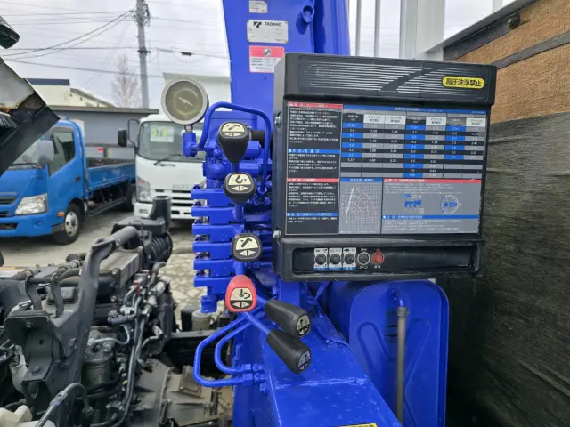 いすゞ フォワード TKG-FRR90S1(2WD)の写真20