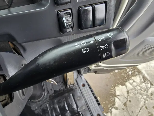 いすゞ フォワード TKG-FRR90S1(2WD)の写真30