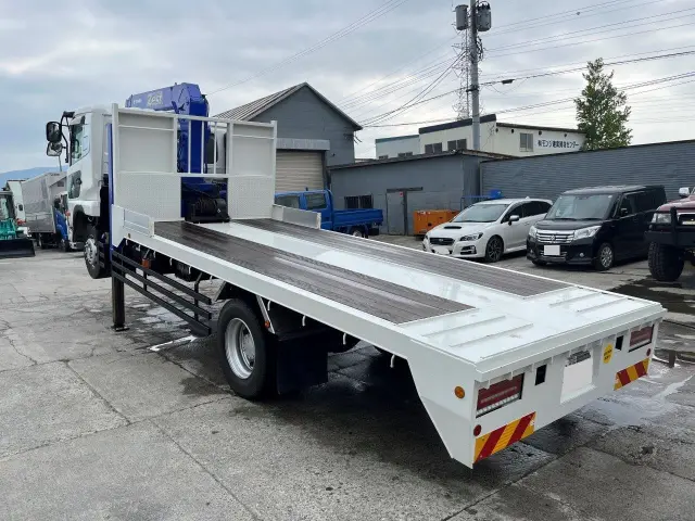 ＵＤ コンドル QKG-PK39LH(2WD)の写真5