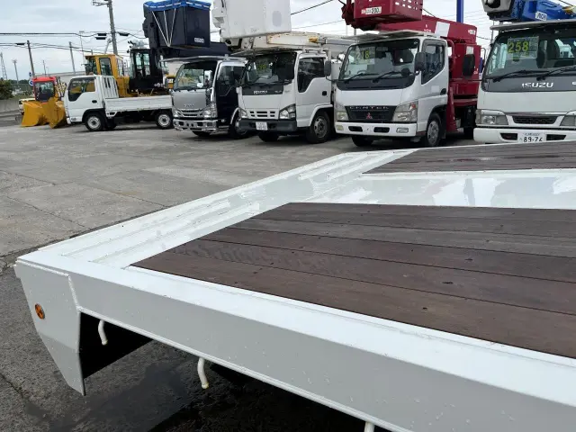 ＵＤ コンドル QKG-PK39LH(2WD)の写真10