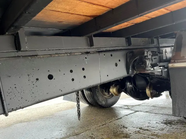 ＵＤ コンドル QKG-PK39LH(2WD)の写真17