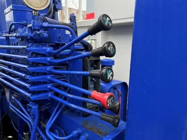 ＵＤ コンドル QKG-PK39LH(2WD)の写真23