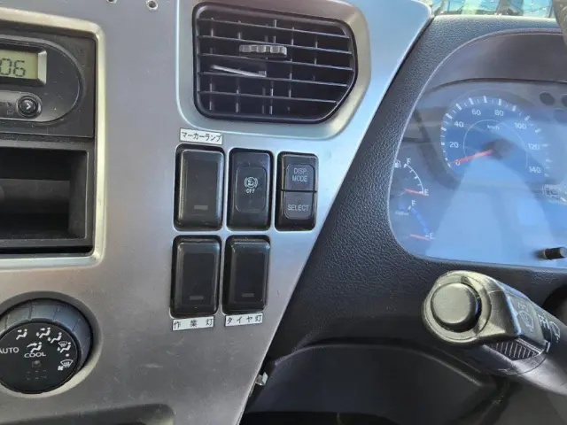 ＵＤ コンドル QKG-PK39LH(2WD)の写真30