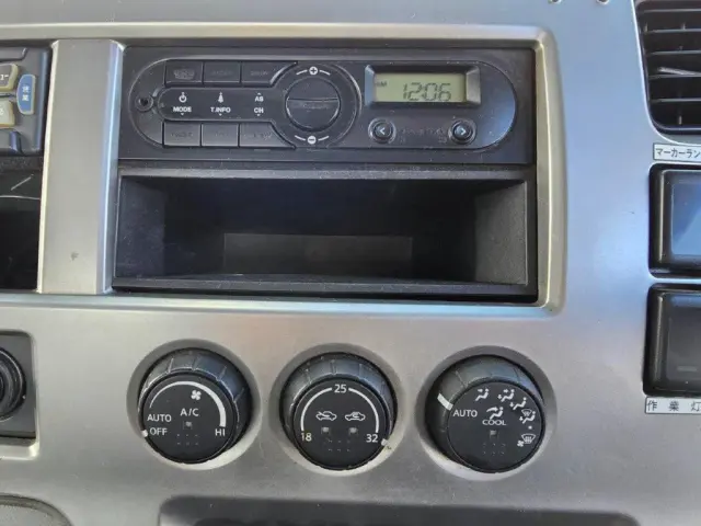 ＵＤ コンドル QKG-PK39LH(2WD)の写真32