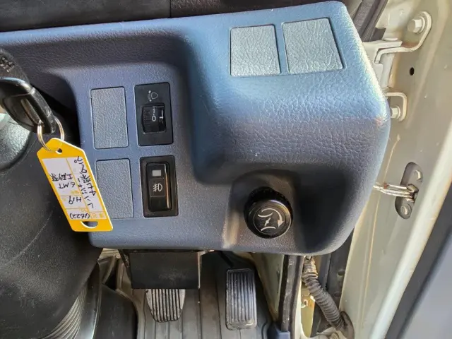 日野 レンジャー BDG-FC6JCWA(2WD)の写真31