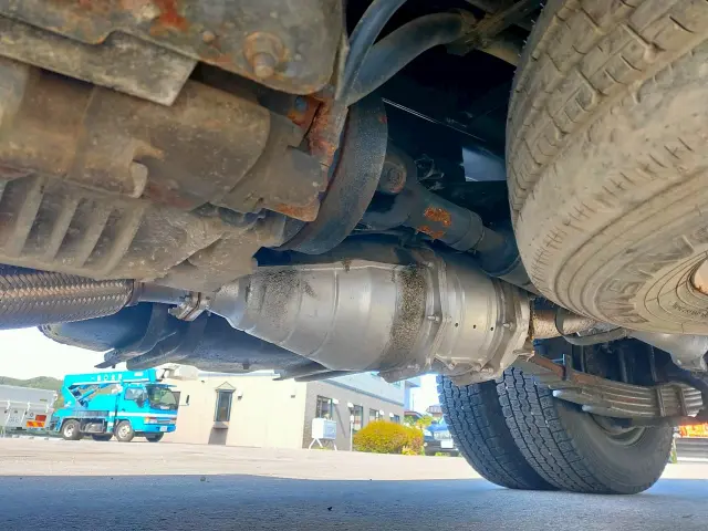 いすゞ エルフ PB-NKR81AD(2WD)の写真25