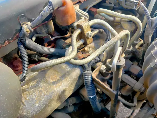 いすゞ エルフ PB-NKR81AD(2WD)の写真42