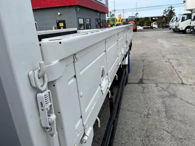 いすゞ フォワード PKG-FRR90-7016621(2WD)の写真8